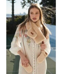 UGG Curly Mitten Gloves -UGG Bay 0003 UGGCurlyMitten4