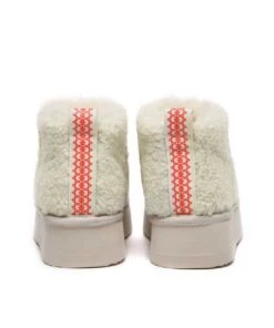 Women's Ultra Platform Curly Boots -UGG Bay 0003 UltraPlatformCurlyBeige3