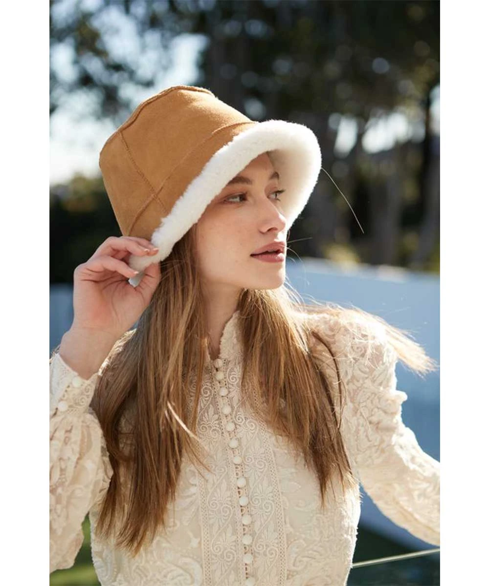 UGG Bek Reversible Hat 5 UGG Bek Reversible Hat - Image 5