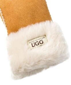 UGG Mitten Gloves 12 UGG Mitten Gloves -UGG Bay 3 2 wpp1624878604847 1 d8564423 4d44 4584 90a6 95bc20e09420