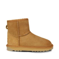 Men's UGG Premium Classic Mini Big Size -UGG Bay CMCHE01 1 c609bc20 fa7d 4294 a1ea b9109e5f086b