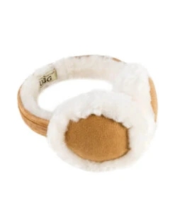 UGG Earmuff -UGG Bay EMCH04 853x1024 1