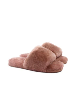 Women's UGG Fluffy Slipper 37 Women's UGG Fluffy Slipper -UGG Bay IMG 0185 1
