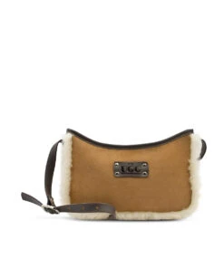 UGG Small Shoulder Bag -UGG Bay IMG 9547