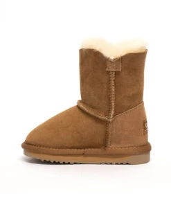 Kids Classic Short Button -UGG Bay KidsUGGShortButtonBootsChestnut3