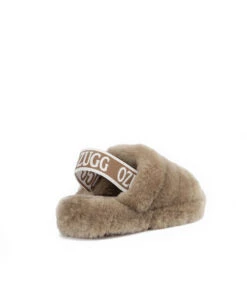 Kid’s UGG Snugg Slide -UGG Bay KidsUGGSnuggSlideHickory3