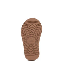 Kid’s UGG Star Classic Boots 9 Kid’s UGG Star Classic Boots -UGG Bay KidsUGGStarBootsChestnut5