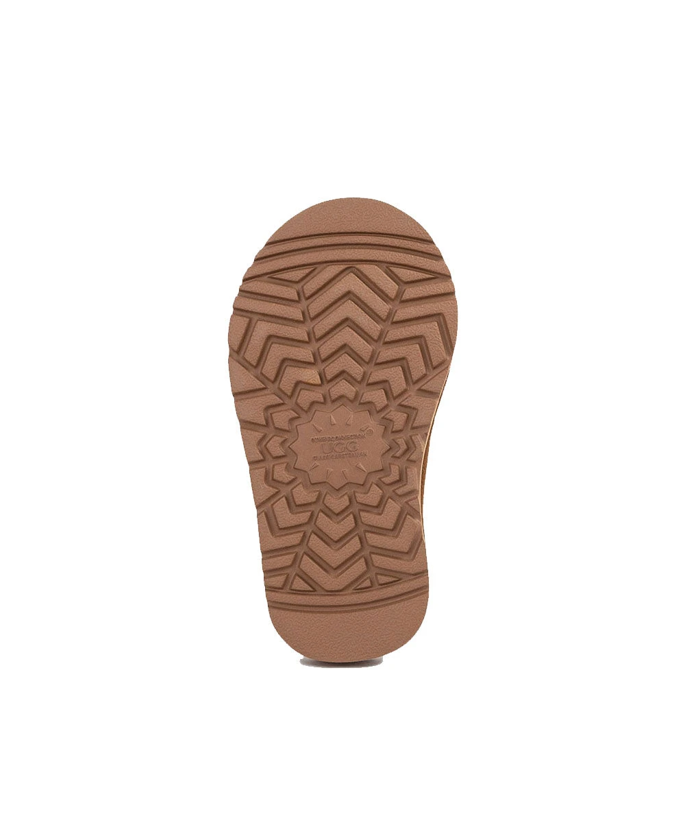 Kid’s UGG Star Classic Boots 5 Kid’s UGG Star Classic Boots - Image 5