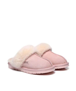 Women's UGG Fuzzy Slipper -UGG Bay UGG Fuzzy 1
