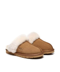 Women's UGG Fuzzy Slipper -UGG Bay UGG Fuzzy 2