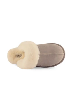Women's UGG Snuggly Slipper -UGG Bay UGG Snugglu olive 6 4f37988a 3fe0 4fdf bf4e 179f8bc995a8