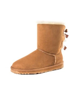 Women's UGG Short Ribbon -UGG Bay UGG2ribbon 1