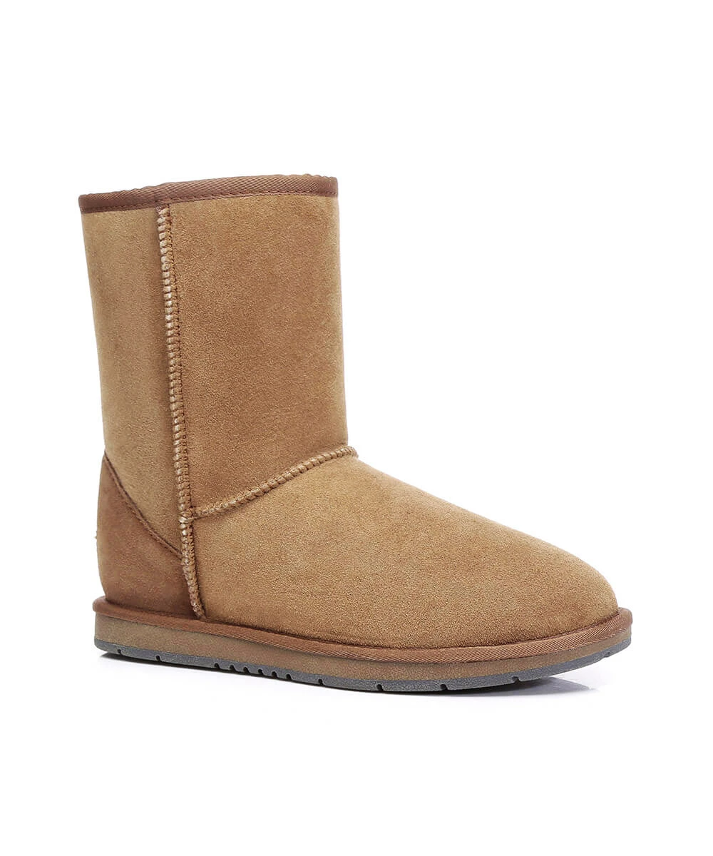 Women's UGG Classic Short 15 Women's UGG Classic Short - Image 15