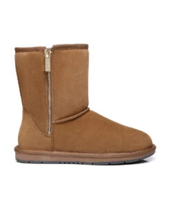 Women's UGG Classic Short Zip -UGG Bay ches 5 45b57a1f 351e 431d 857d b7508f104e43
