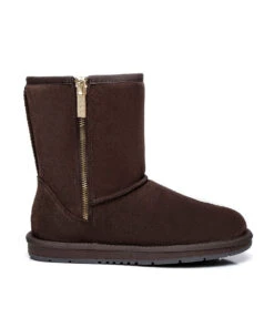 Women's UGG Classic Short Zip -UGG Bay choc 3 a2769f81 3116 4b7a ad85 8fa13b81c8ce