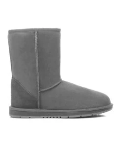 Women's UGG Classic Short 25 Women's UGG Classic Short -UGG Bay gr1 ebb20b97 0a72 49ed 8648 dc559d4d2d10