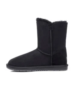 Women's UGG Classic Short Button 37 Women's UGG Classic Short Button -UGG Bay sbb3